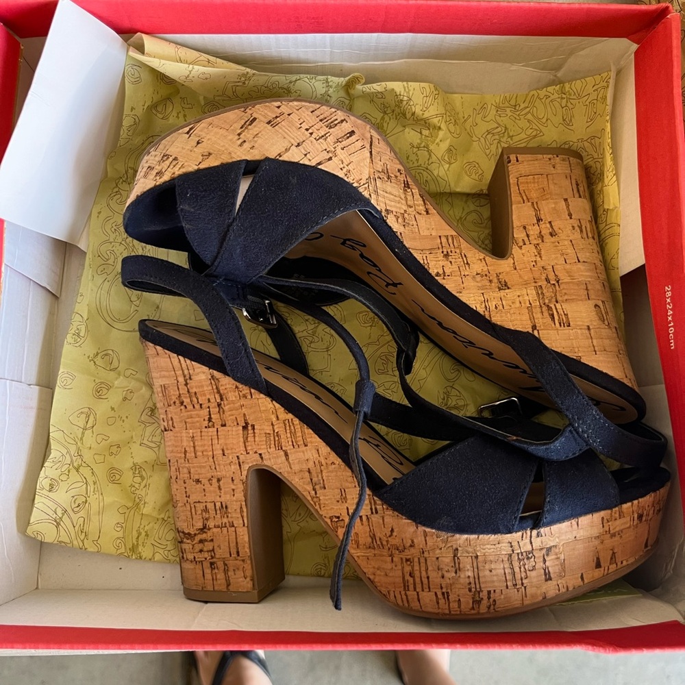 American Rag Black Platform Sandals with Cork Heel